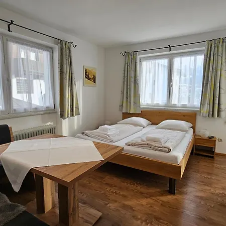 Apartment Haus Schiwelt *