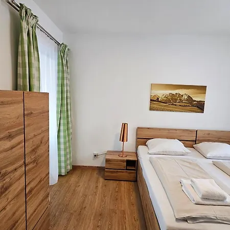 Haus Schiwelt Apartman Kirchberg in Tirol