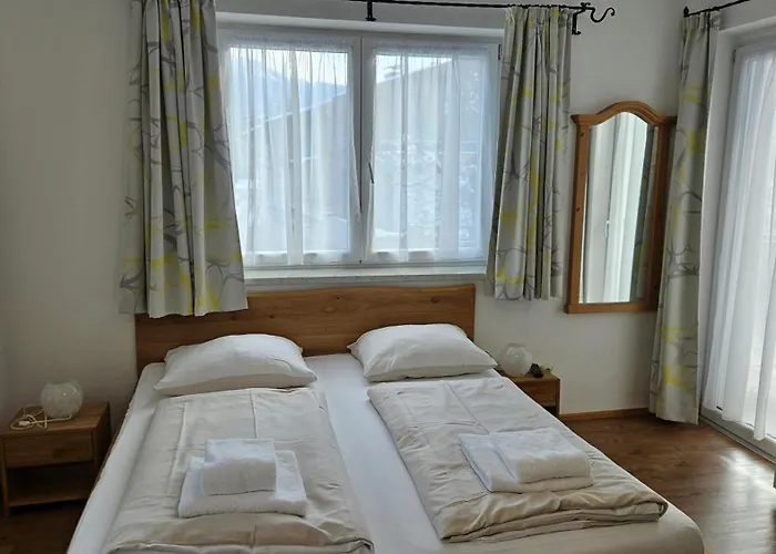 Haus Schiwelt Кірхберг